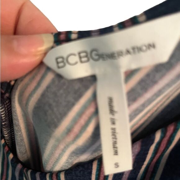 BCBG MAXI DRESS - Picture 3 of 3